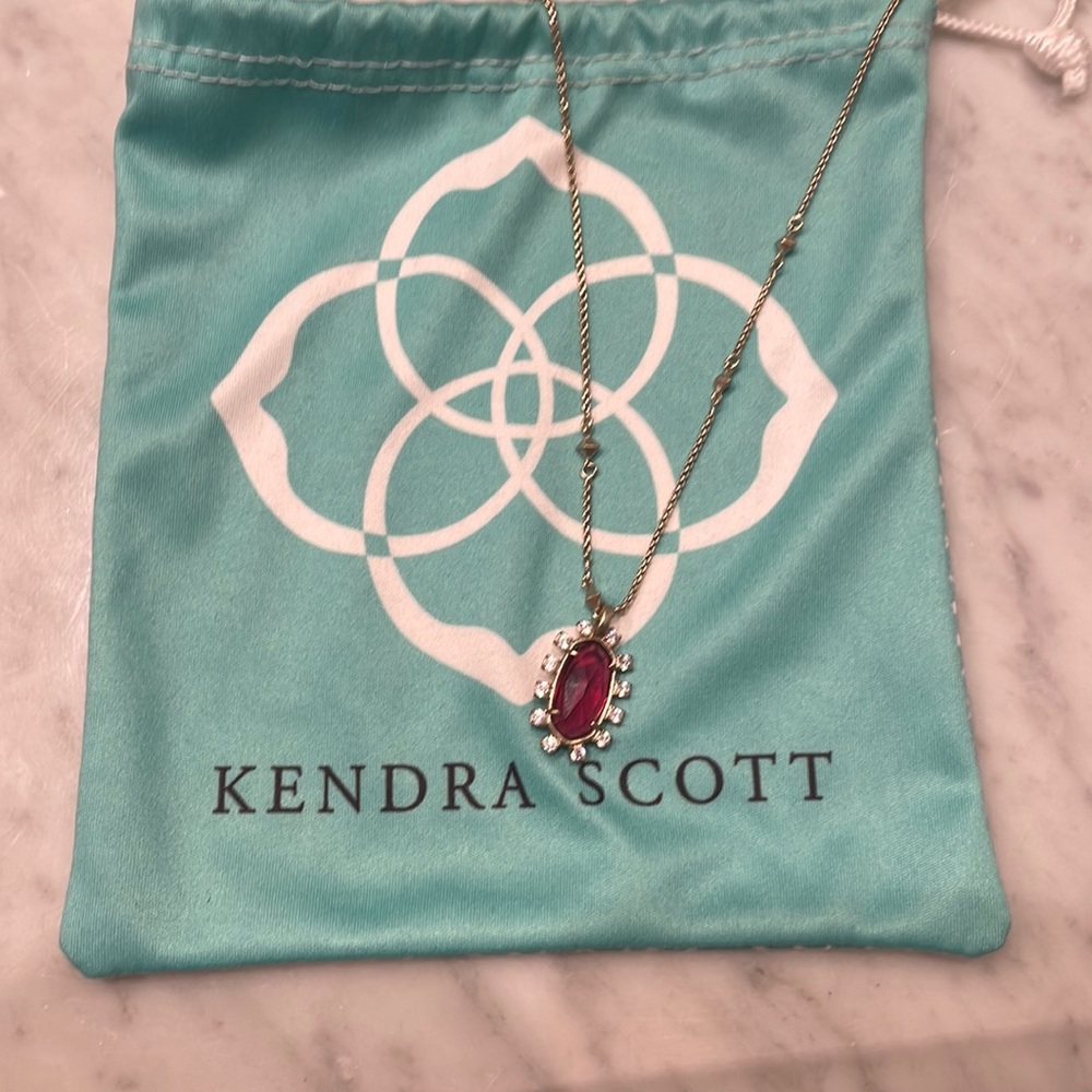 Kendra Scott Necklace